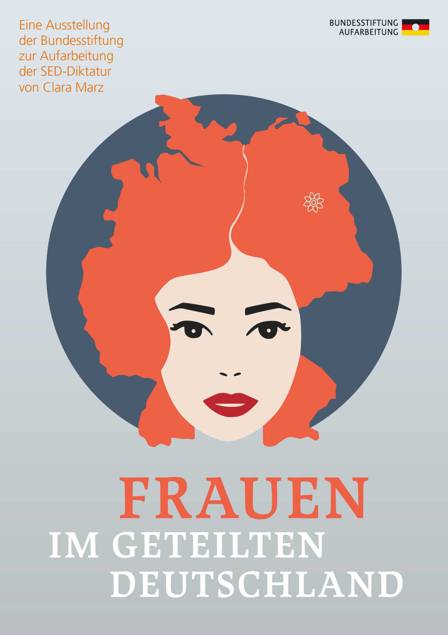 Zu sehen ist das Titelplakat der Ausstellung "Frauen im geteilten Deutschland" mit einem Frauenkopf, dessen orangefarbenes Haar aus den Umrissen des wiedervereinten Deutschlands besteht.